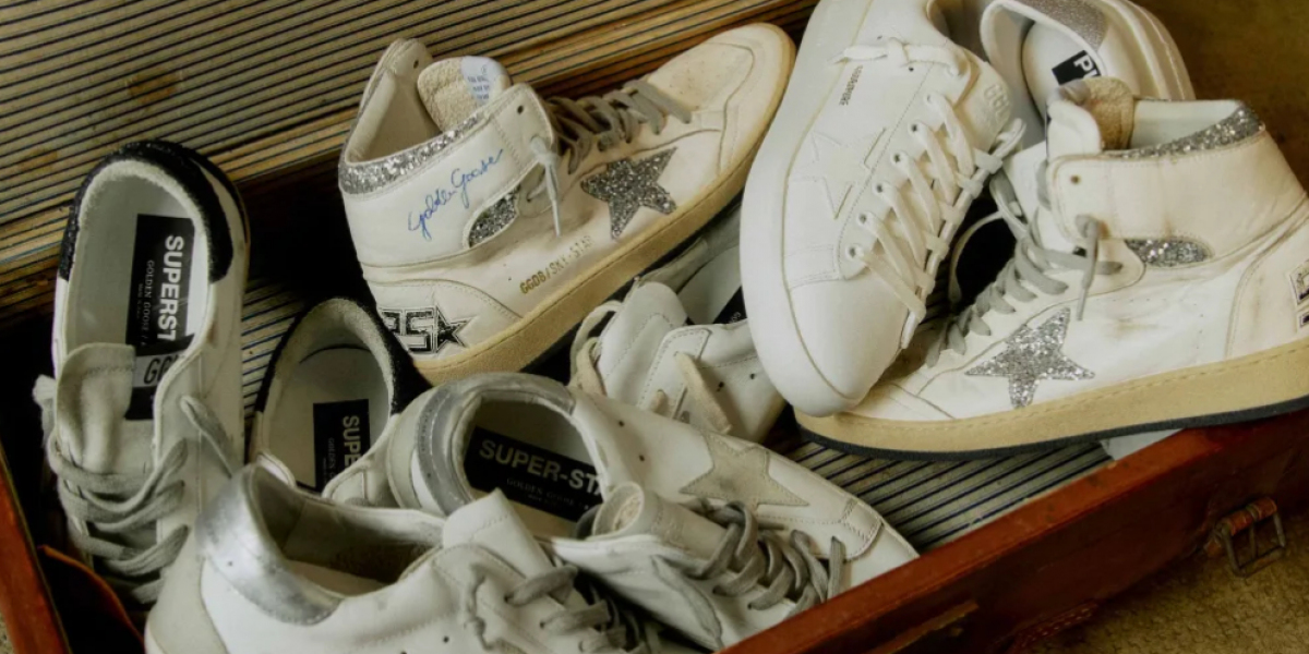Golden Goose Lightstar Sneakers feel that clothing should tell the