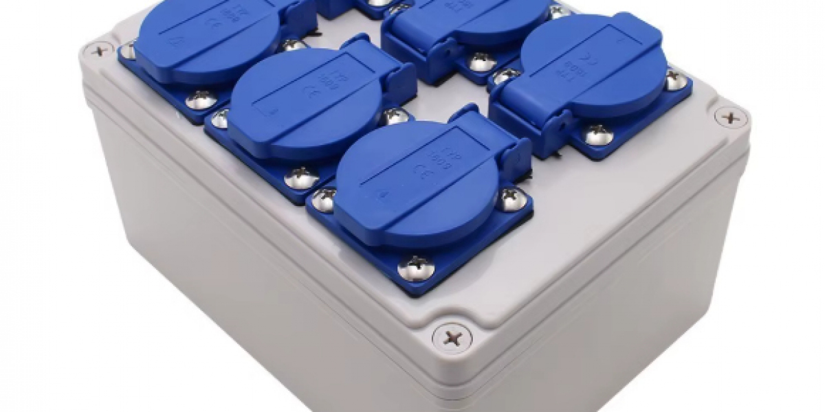 Circular Power Hubs: How Recyclable Plastics Redefine Distribution Box Lifespans
