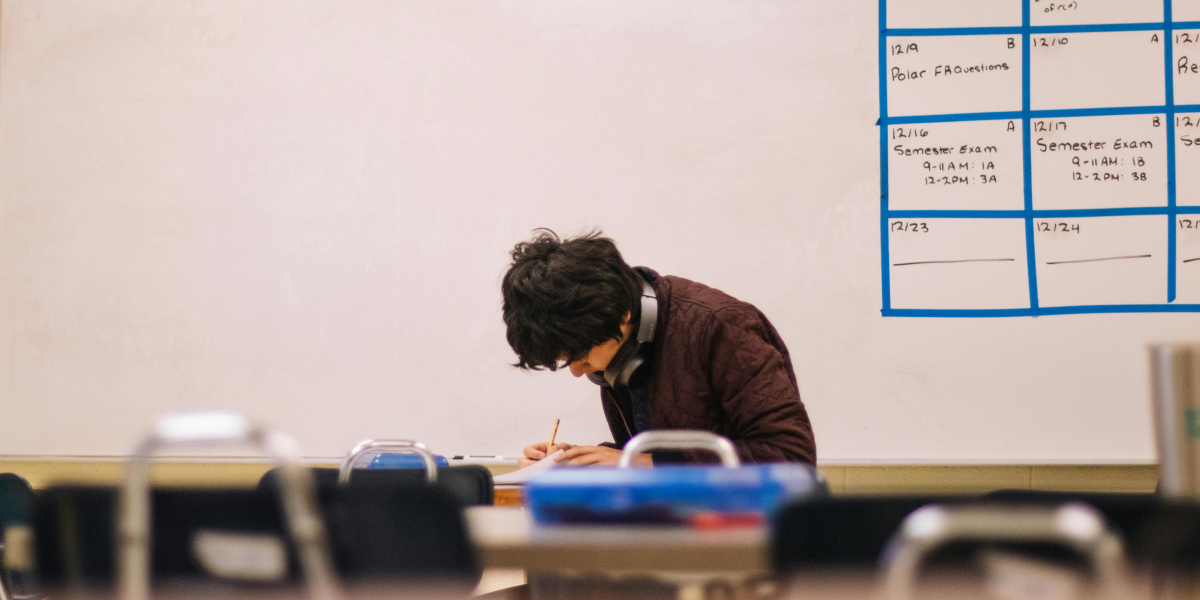 How Can UCAT Classes in Dubai Help Students Perform Better?