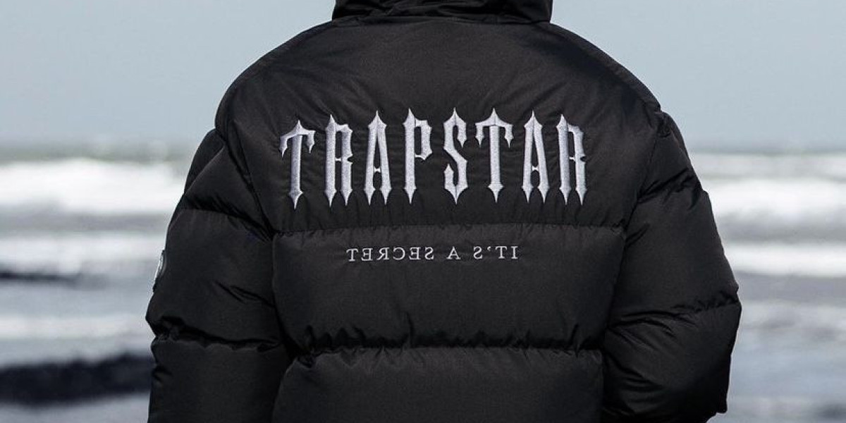 Trapstar Jacket: A Simple Way to Refresh Your Style