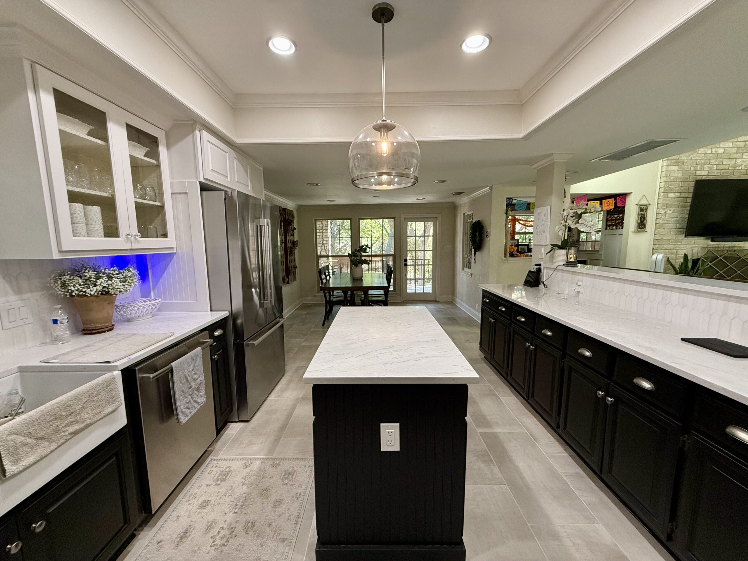 Kitchen and Bar Remodel in San Antonio by D Michael Designs